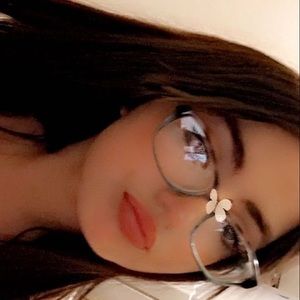 Meet your Posher, Annabelle